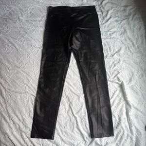 Soprano Shiny Black Leather Leggings High Waist